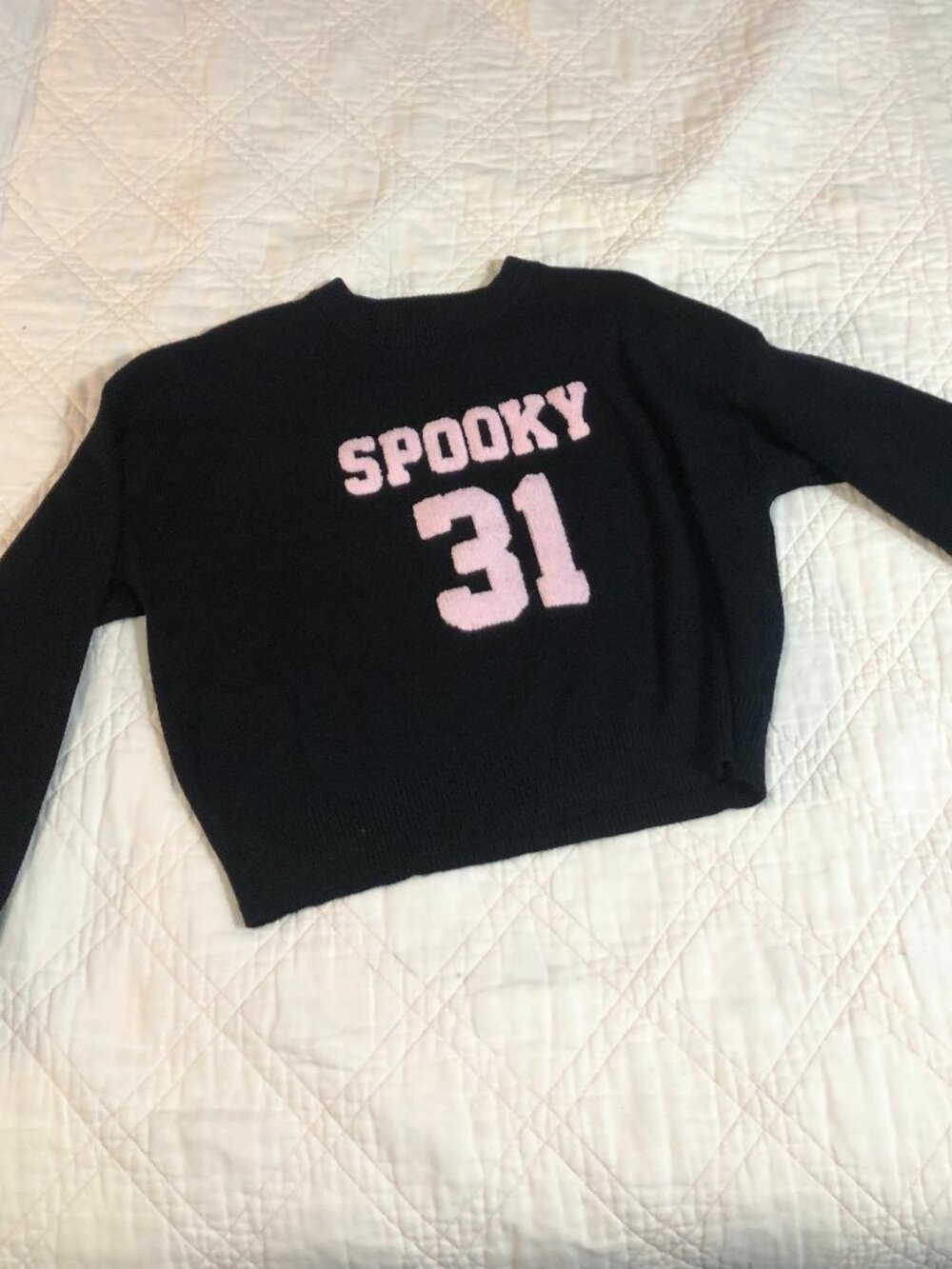 Forever 21 “Spooky 31” Black Sweater, Size M